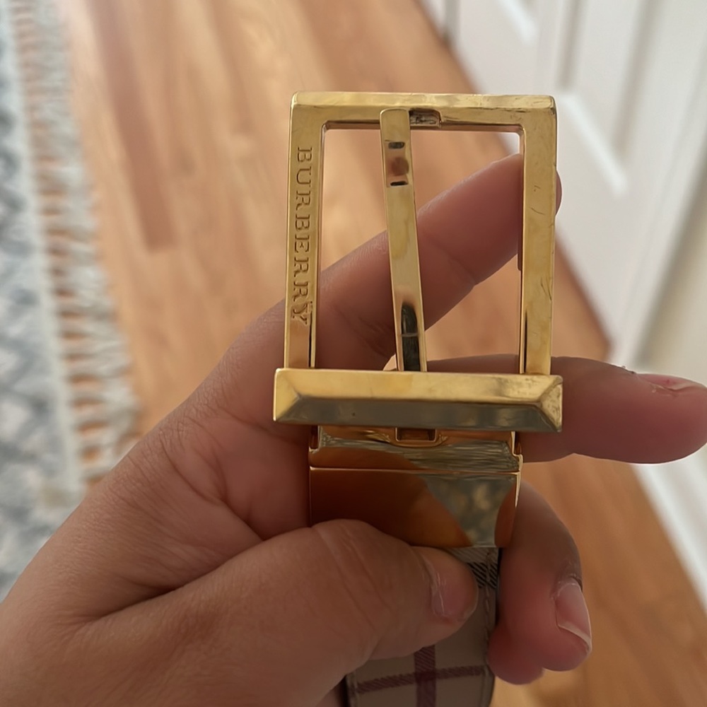 Men Burberry belt - Picture 3 of 6